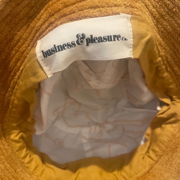 Business & Pleasure Mustard Yellow Bucket Hat with Card Pocket - Picture 3 of 3